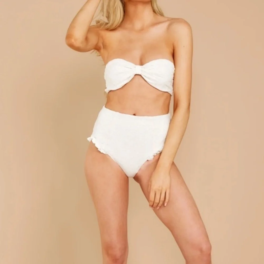 NWT Ocean Spell White Eyelet Bandeau Bikini Top